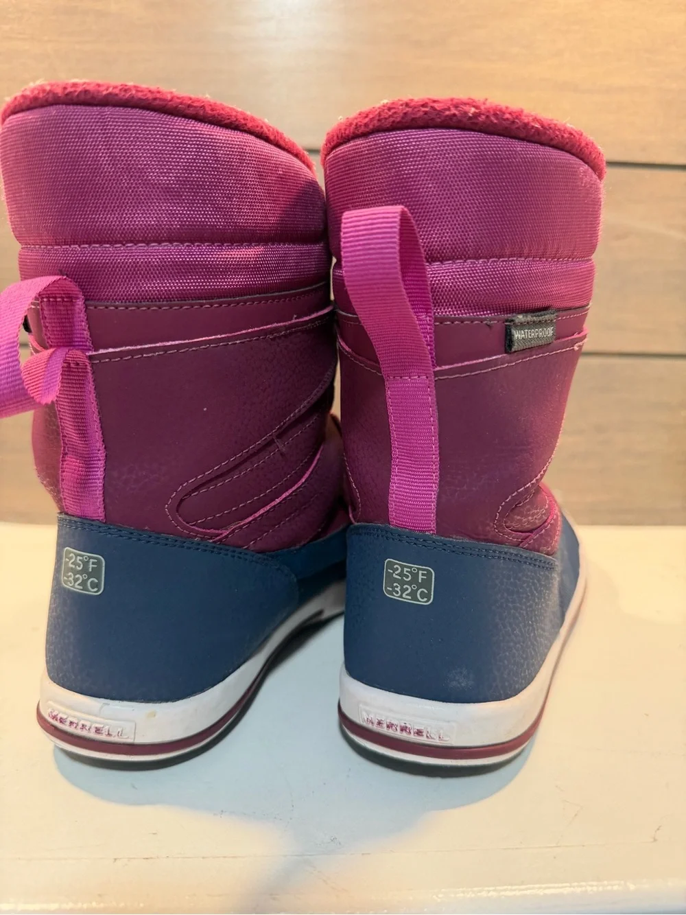 Merrell Kids Snow Bank 2.0 Waterproof Boot Berry & Navy Size 5M Outdoor Casual